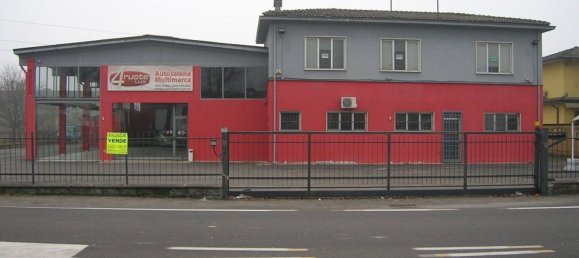 1360m² Warehouse in Guardamiglio, Italy No. 85643 3