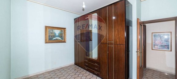 4-salle Appartement à Gravina di Catania, Italy No. 112193 15