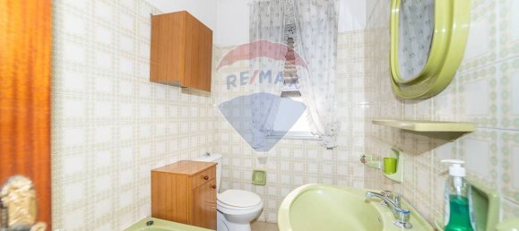 4-salle Appartement à Gravina di Catania, Italy No. 112193 17