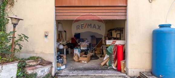 4-salle Appartement à Gravina di Catania, Italy No. 112193 35