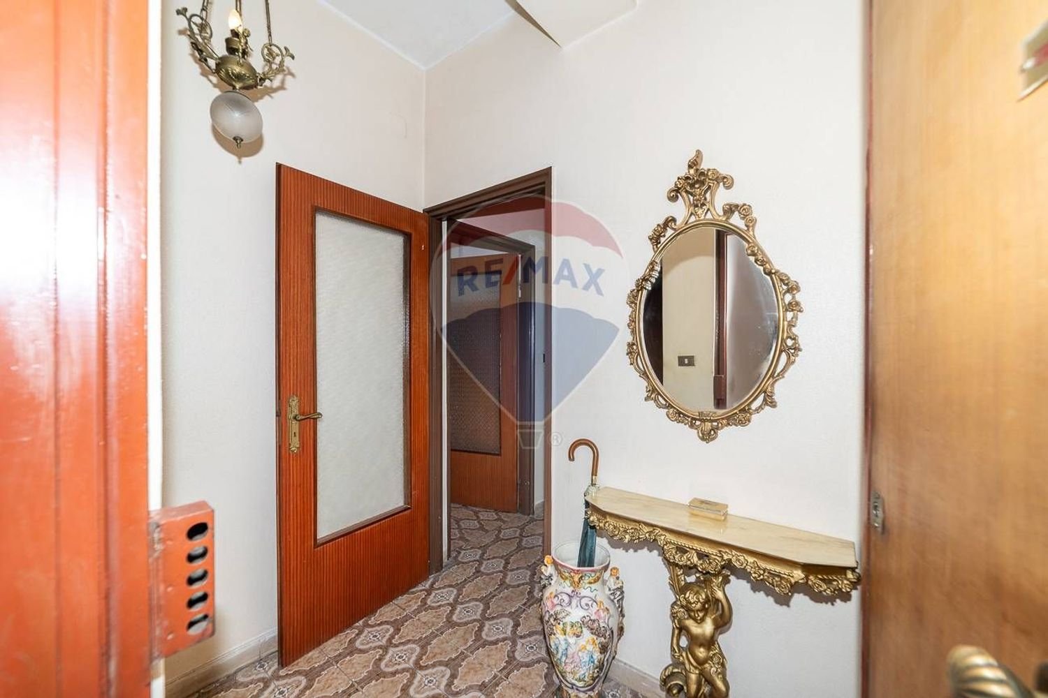 4-salle Appartement à Gravina di Catania, Italy No. 112193