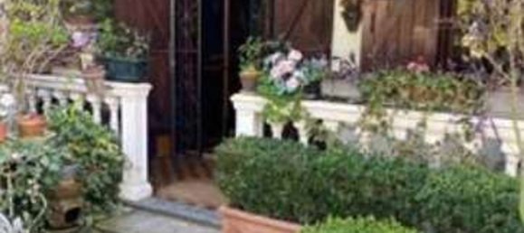 Квартира с 3 комнатами в Севезо, Италия № 181627 2