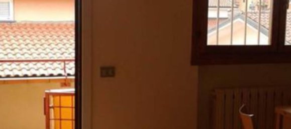 2-salle Appartement à Monsummano Terme, Italy No. 307633 10