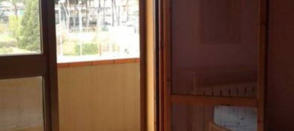 2-salle Appartement à Monsummano Terme, Italy No. 307633 2