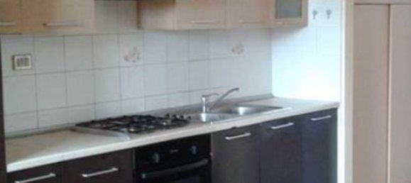 2-salle Appartement à Monsummano Terme, Italy No. 307633 8