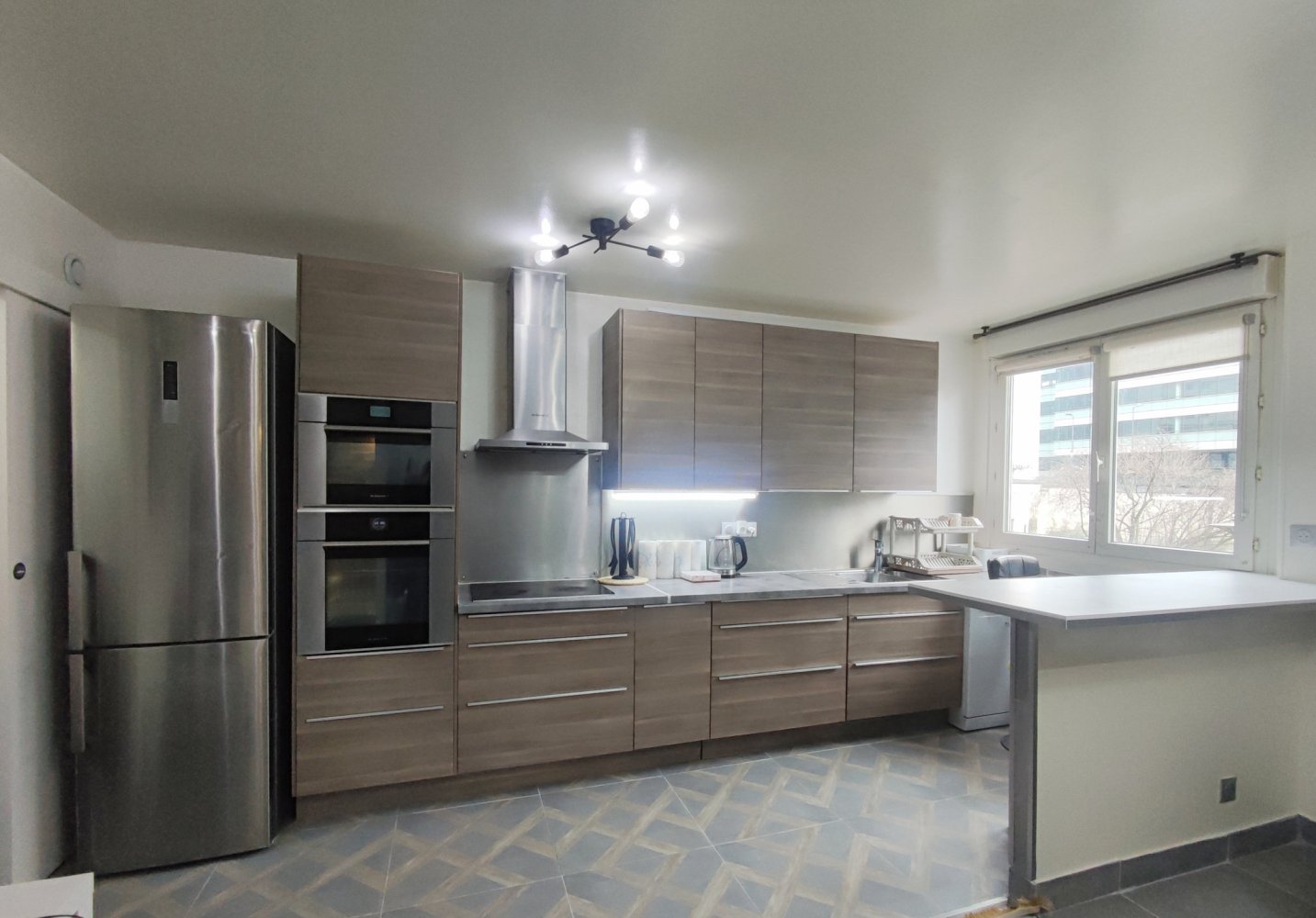 1 bedroom Apartment in Courbevoie, France No. 186268