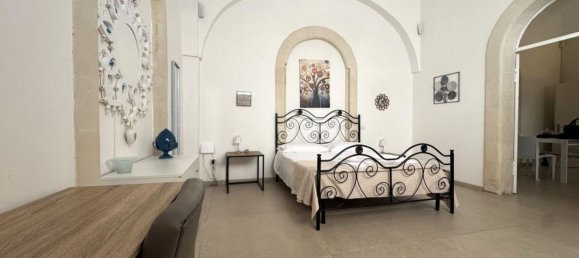 2 rooms Apartment in Lecce, Italy No. 291238 5