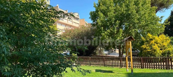4 bedrooms Apartment in Rome, Italy No. 370203 15