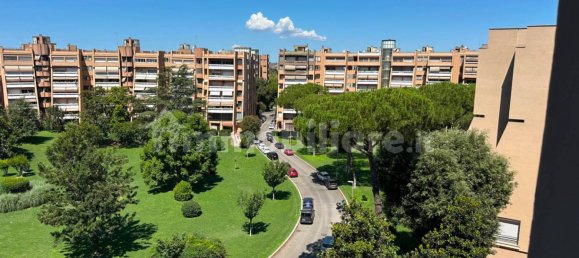 4 bedrooms Apartment in Rome, Italy No. 370203 8