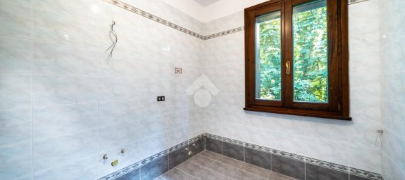 7 rooms House in Formigine, Italy No. 102778 30