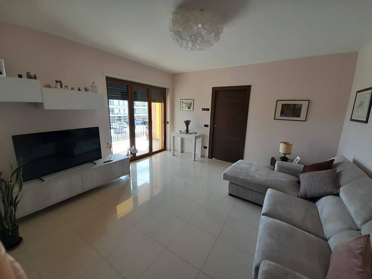 2 chambres Appartement à Potenza, Italy No. 256519