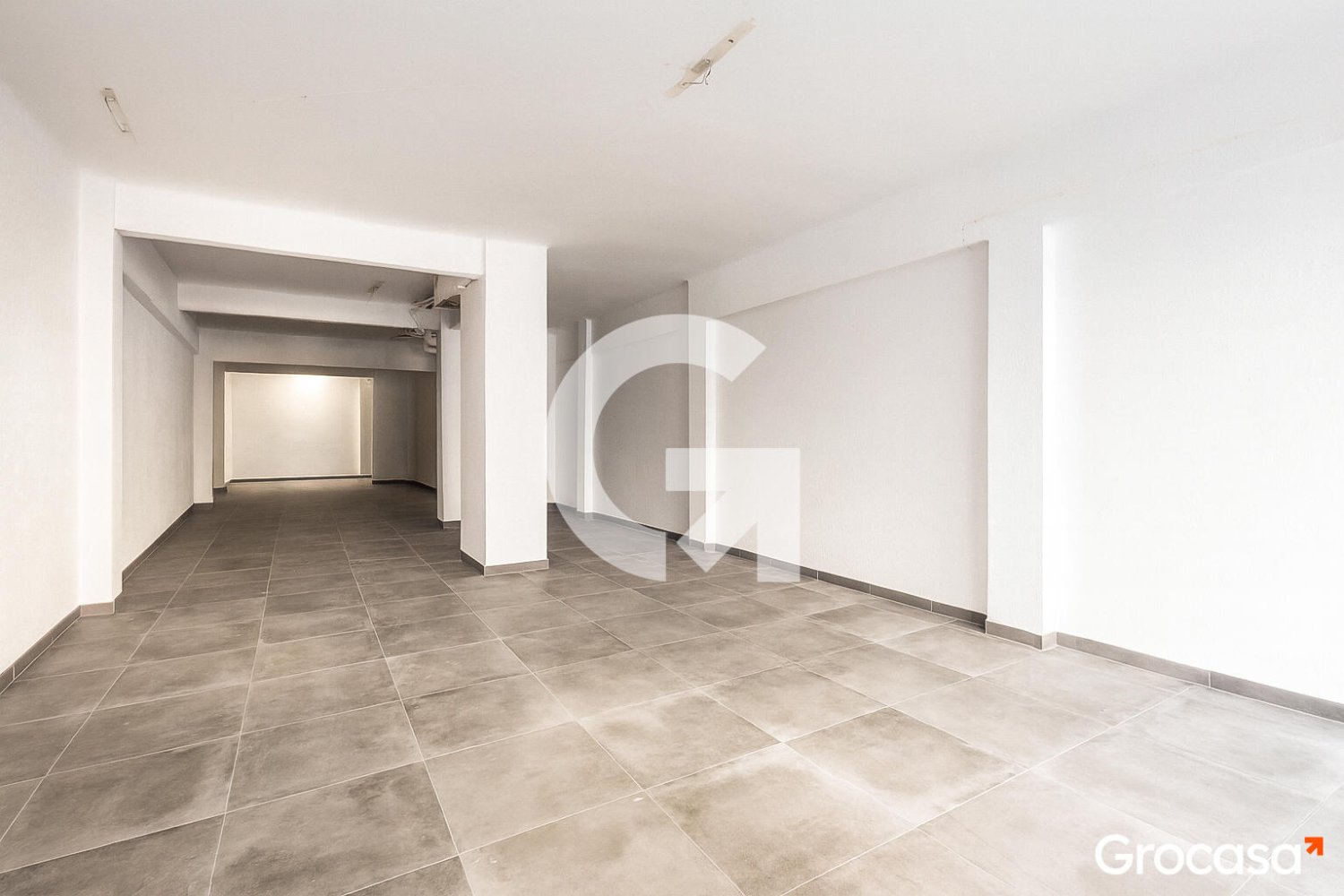  عقار تجاري في Gava, Spain 80متر مربع رقم 193057