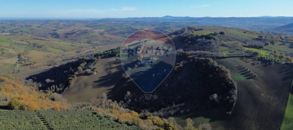 Дом с 9 комнатами в Поджо Сан Марчелло, Италия № 7561 15