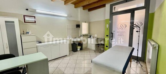 Oficina de 3 habitaciónes en Olginate, Italy No. 342845 6