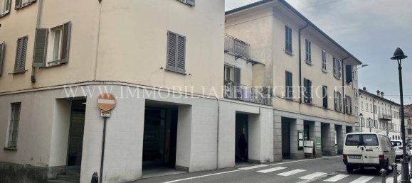Oficina de 3 habitaciónes en Olginate, Italy No. 342845 5