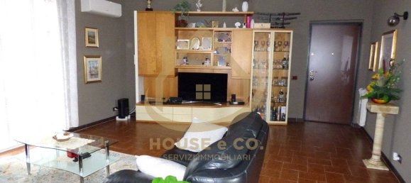 Apartamento de 3 dormitorios en Cilavegna, Italy No. 235256 2