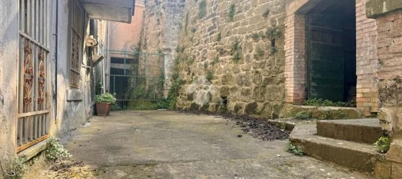 2غرفة شقة في Soriano nel Cimino, Italy رقم 146248 8