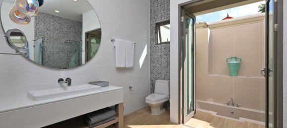 5 bedrooms Villa in Bang Tao, Thailand No. 5971 12