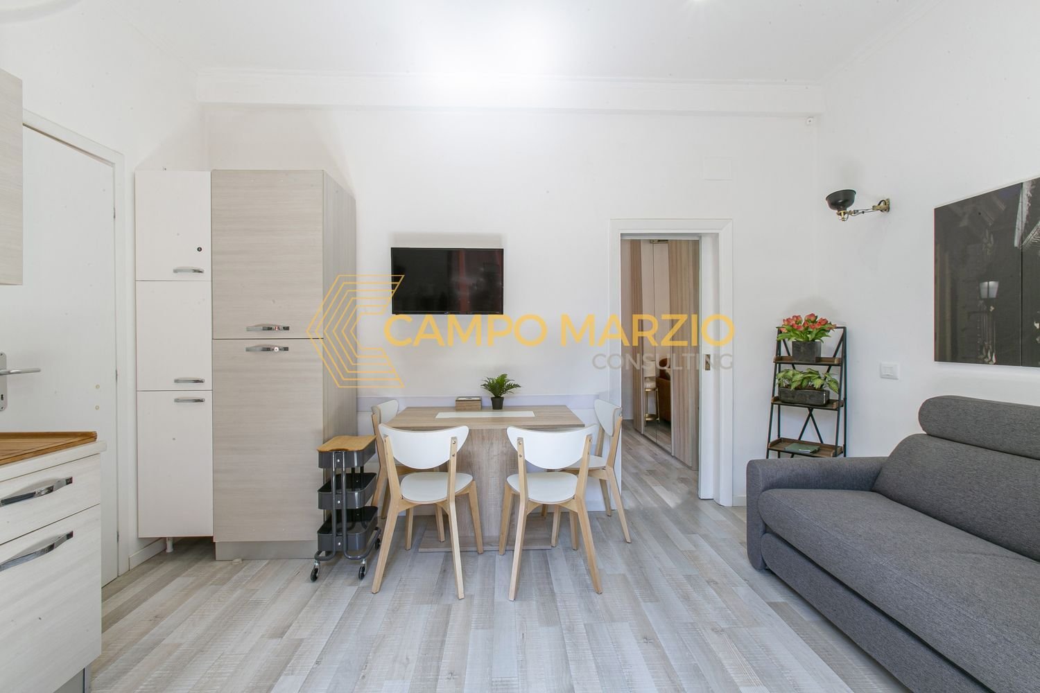 2 bedrooms Apartment in Rome, Italy No. 377558