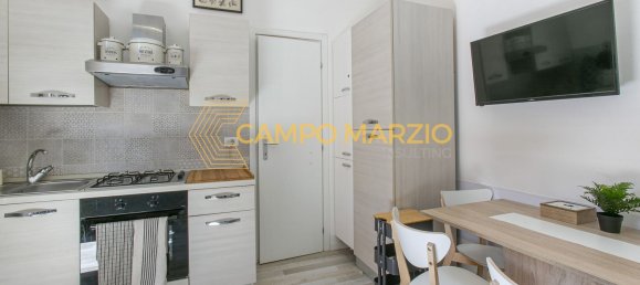 2 bedrooms Apartment in Rome, Italy No. 377558 4