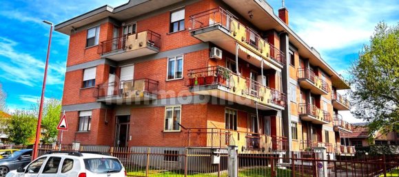 مرآب في Avigliana, Italy 19متر مربع رقم 225669 2