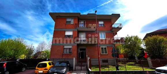 مرآب في Avigliana, Italy 19متر مربع رقم 225669 4