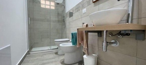 Квартира с 2 спальнями в Палермо, Италия № 323781 19