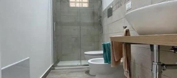 Квартира с 2 спальнями в Палермо, Италия № 323781 20