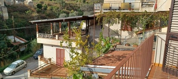 Casa de 5 habitaciónes en Messina, Italy No. 88330 3