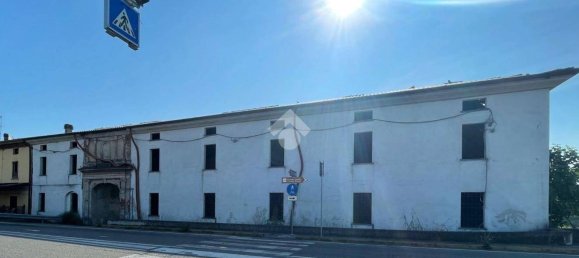 5 rooms Building in Pozzaglio ed Uniti, Italy No. 166853 13