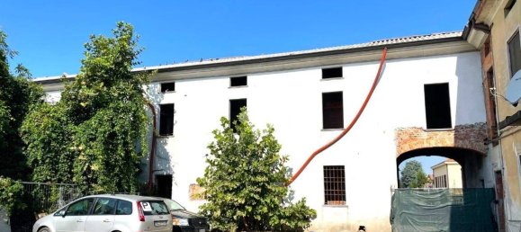 5 rooms Building in Pozzaglio ed Uniti, Italy No. 166853 11