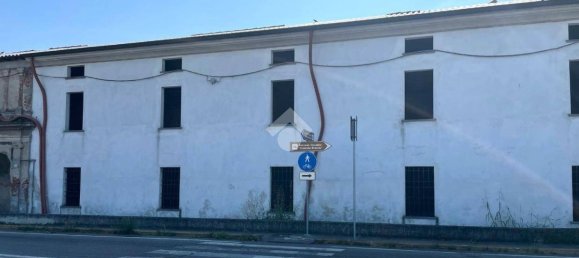 5 rooms Building in Pozzaglio ed Uniti, Italy No. 166853 15
