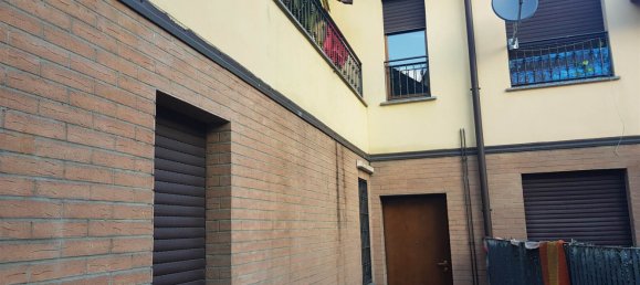 1 chambre Appartement à Cinisello Balsamo, Italy No. 182665 2