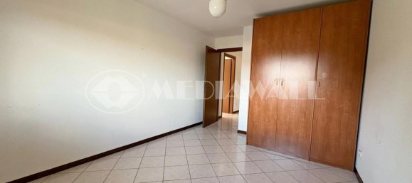 Дом с 5 комнатами в Порденоне, Италия № 296608 32