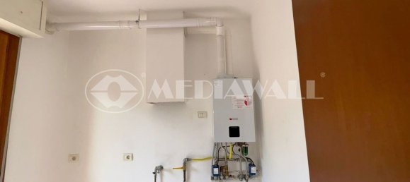 Дом с 5 комнатами в Порденоне, Италия № 296608 35