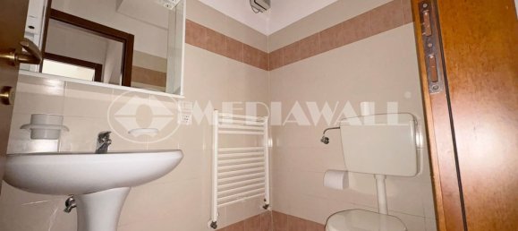 Дом с 5 комнатами в Порденоне, Италия № 296608 41