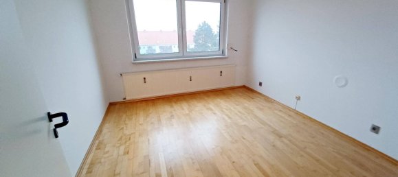 3غرفة شقة في Gleisdorf, Austria رقم 231799 4