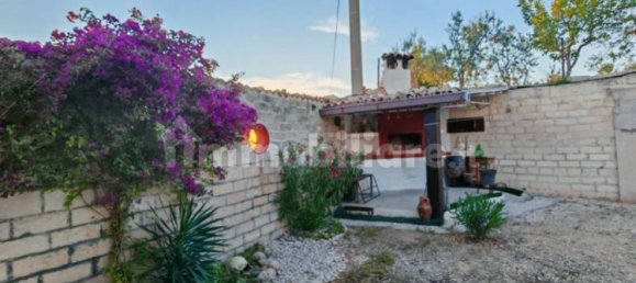 200000m² Land in Minervino Murge, Italy No. 343562 2