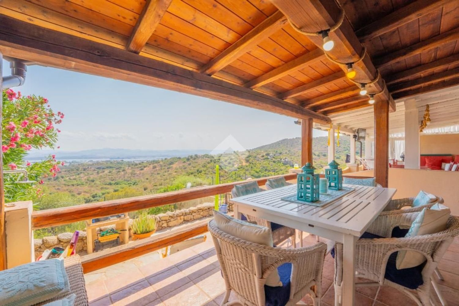 2 bedrooms Villa in Olbia, Italy No. 384328