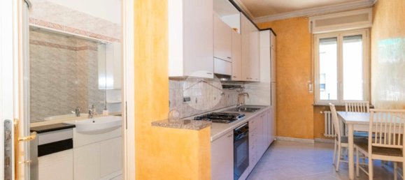 1 bedroom Apartment in Turin, Italy No. 272030 11