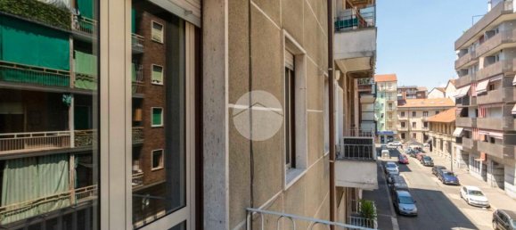 1 bedroom Apartment in Turin, Italy No. 272030 13