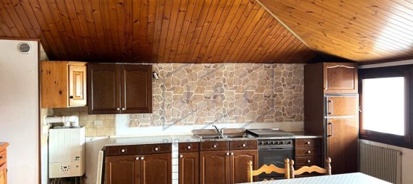 Apartamento de 4 dormitorios en Cimadolmo, Italy No. 319405 6