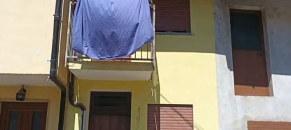 2 rooms Apartment in Limbiate, Italy No. 178306 5