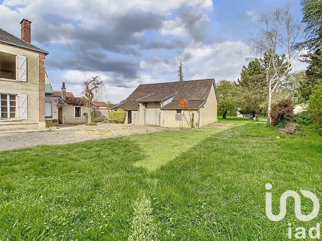Casa de 4 dormitorios en Faux-Fresnay, France No. 72730