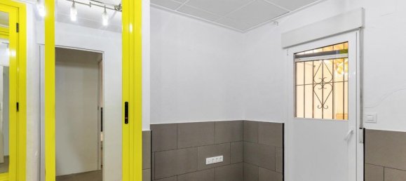 Apartamento de 2 dormitorios en Torrevieja, Spain No. 180295 18