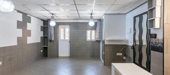 Apartamento de 2 dormitorios en Torrevieja, Spain No. 180295 13