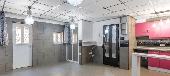 Apartamento de 2 dormitorios en Torrevieja, Spain No. 180295 8