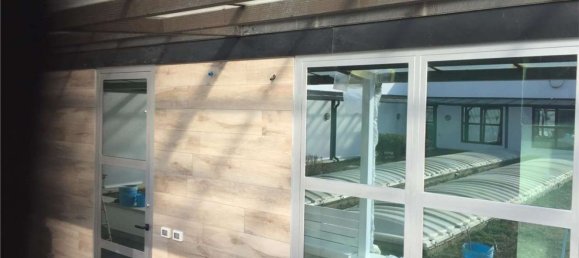 55m² Office in Reggio Emilia, Italy No. 297428 3