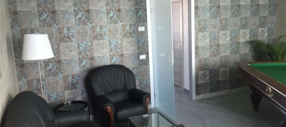 55m² Office in Reggio Emilia, Italy No. 297428 8