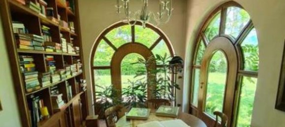 11 rooms Villa in Pietrasanta, Italy No. 197072 38